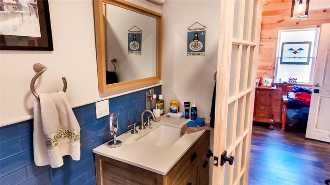Bathroom, Interior, Wood Texture Flooring