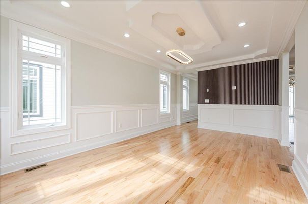Empty room, Interior, Pendant Lights, Recessed Lighting, Wood Texture Flooring