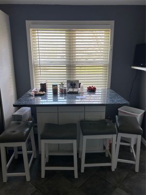 Dining room, Interior
