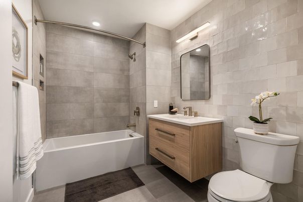 Bathroom, Dual Sink Vanities, Free Standing Baths, Interior, Recessed Lighting