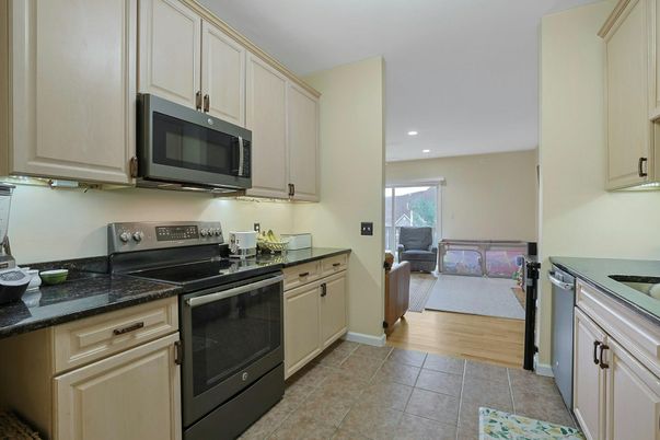 Interior, Kitchen, Living room, Recessed Lighting, Wood Texture Flooring