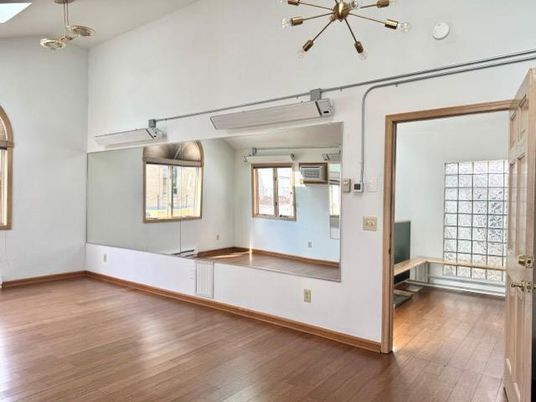 Empty room, Interior, Pendant Lights, Wood Texture Flooring