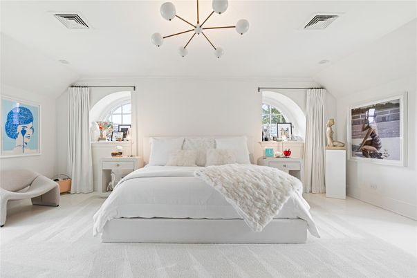 Bedroom, Interior, Pendant Lights