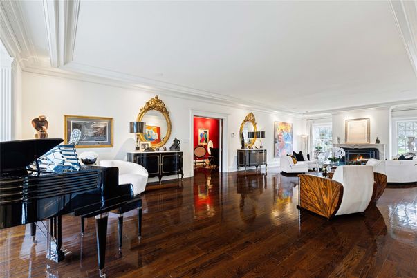 Fireplace, Interior, Living room, Piano, Recessed Lighting, Wood Texture Flooring