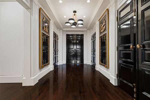 Interior, Pendant Lights, Recessed Lighting, Wood Texture Flooring