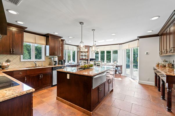 Interior, Kitchen, Pendant Lights, Recessed Lighting, Stainless Steel Appliances