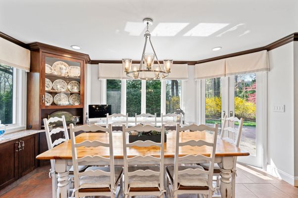 Chandelier, Dining room, Interior, Recessed Lighting