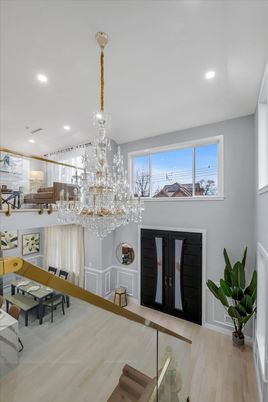 Chandelier, Dining room, Interior, Recessed Lighting, Wood Texture Flooring