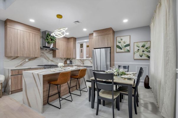 Dining room, Interior, Kitchen, Pendant Lights, Recessed Lighting, Stainless Steel Appliances