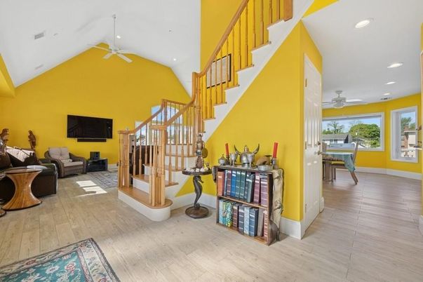 Interior, Living room, Recessed Lighting, Wood Texture Flooring