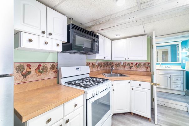 Interior, Kitchen, Wood Texture Flooring