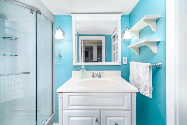Bathroom, Glass Shower, Interior