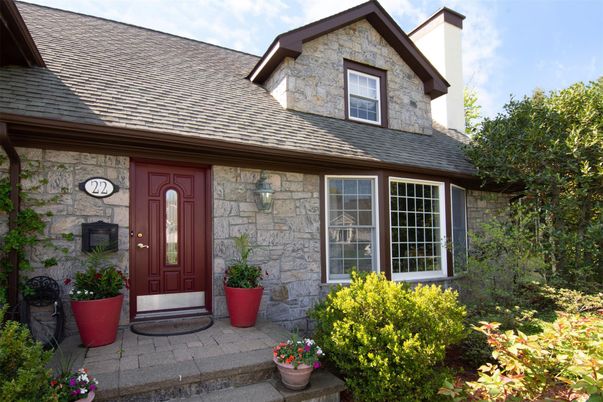 Exterior, Facade, Cape Cod
