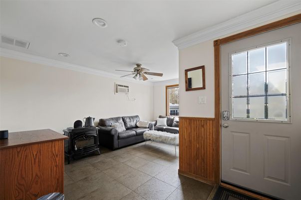 Fireplace, Interior, Living room