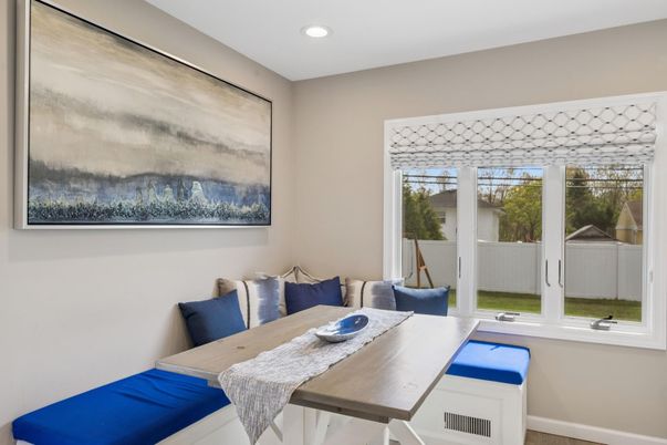 Dining room, Interior, Recessed Lighting
