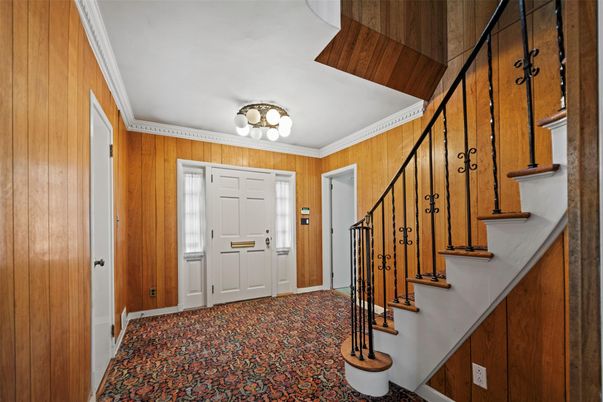 Interior, Wooden Walls