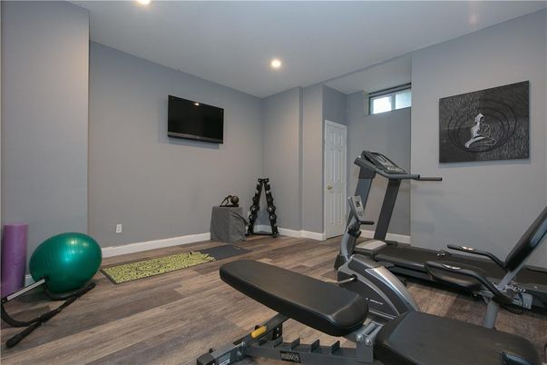 Fitness Equipment, Interior, Recessed Lighting, Wood Texture Flooring