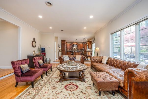 Dining room, Interior, Kitchen, Living room, Pendant Lights, Recessed Lighting, Wood Texture Flooring