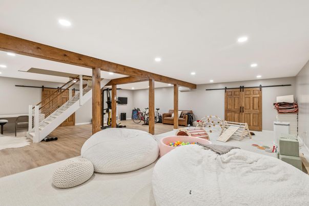 Interior, Recessed Lighting, Wooden Beams, Wood Texture Flooring