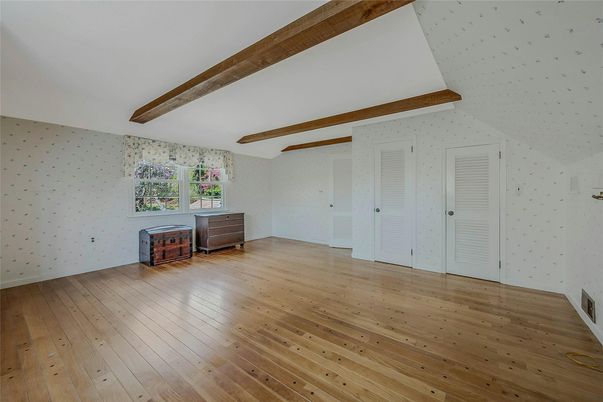 Empty room, Interior, Wooden Beams, Wood Texture Flooring