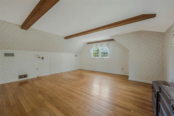 Empty room, Interior, Wooden Beams, Wood Texture Flooring