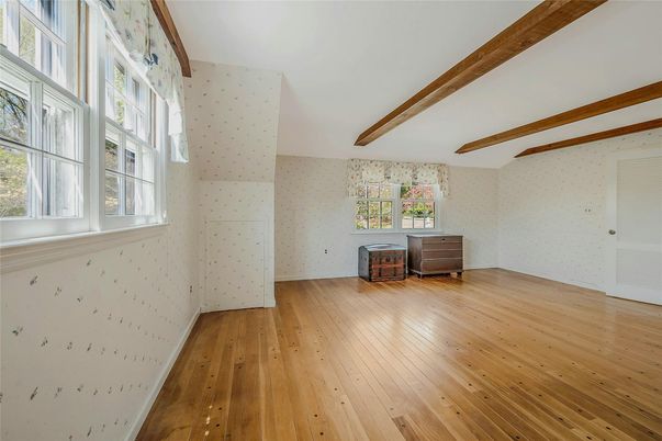 Empty room, Interior, Wooden Beams, Wood Texture Flooring