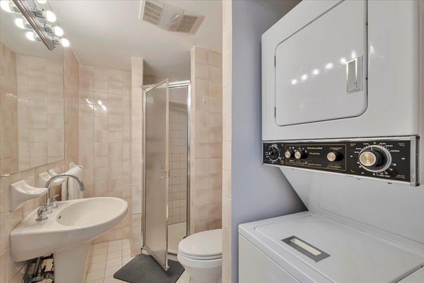 Bathroom, Interior, Utility Closets, Washer