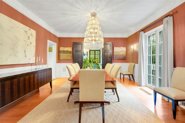 Chandelier, Dining room, Interior, Wood Texture Flooring