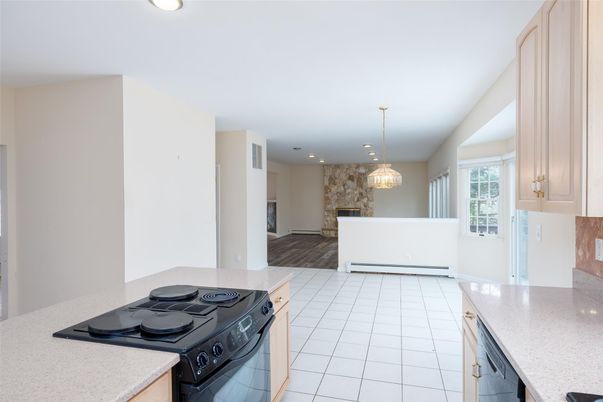 Fireplace, Interior, Kitchen, Pendant Lights, Recessed Lighting