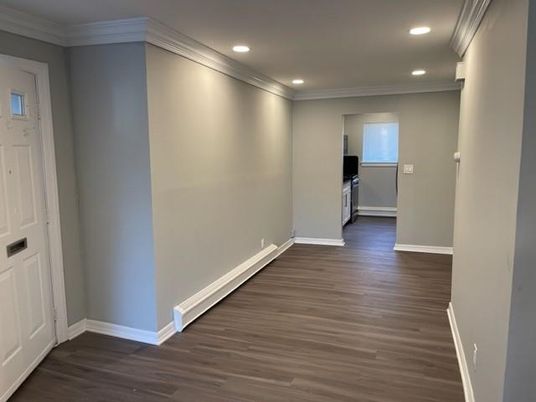 Empty room, Interior, Recessed Lighting, Wood Texture Flooring