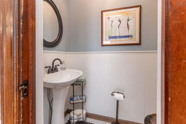 Bathroom, Interior