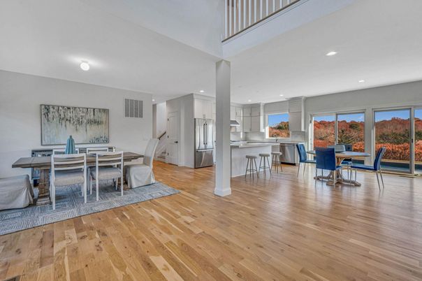 Dining room, Interior, Kitchen, Recessed Lighting, Wood Texture Flooring