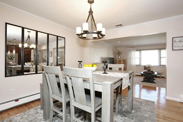 Dining room, Interior, Living room, Pendant Lights, Recessed Lighting, Wood Texture Flooring