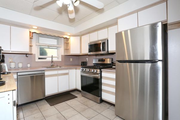 Interior, Kitchen, Stainless Steel Appliances