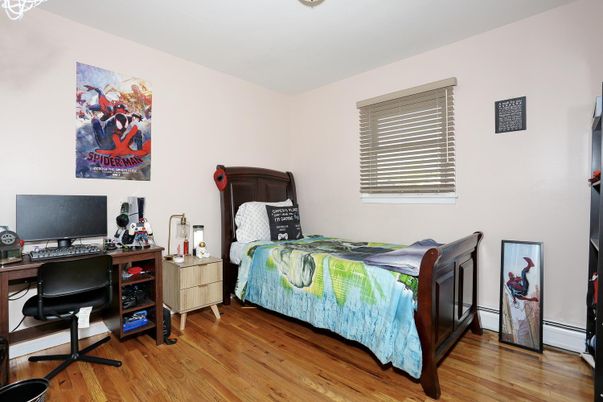 Bedroom, Home Office, Interior, Wood Texture Flooring