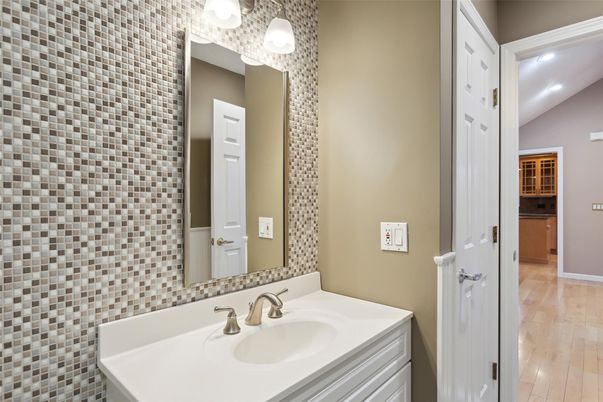 Bathroom, Interior, Recessed Lighting, Wood Texture Flooring