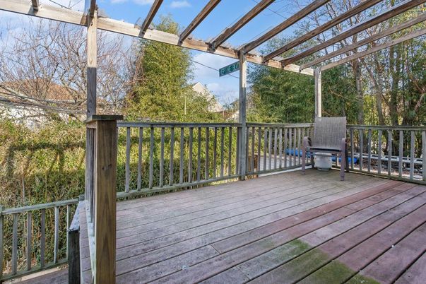 Exterior, Wood Texture Flooring