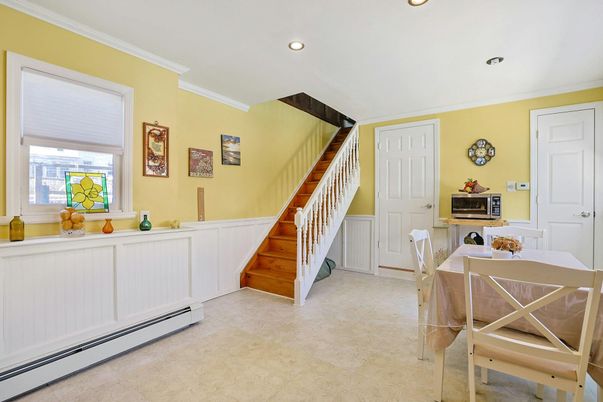 Fireplace, Interior, Recessed Lighting