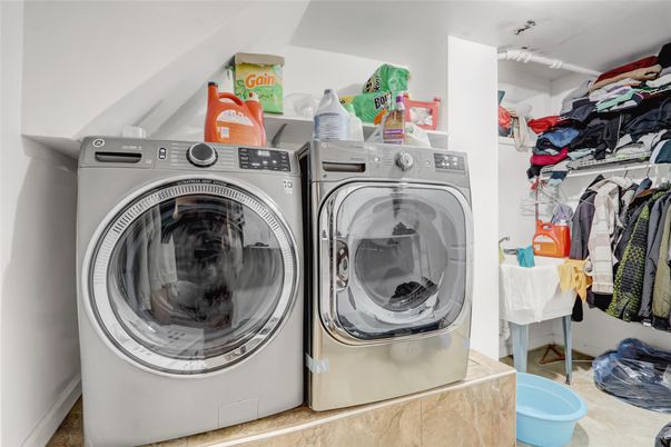 Interior, Utility Closets, Washer