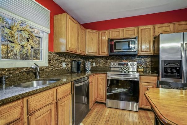 Interior, Kitchen, Stainless Steel Appliances, Wood Texture Flooring