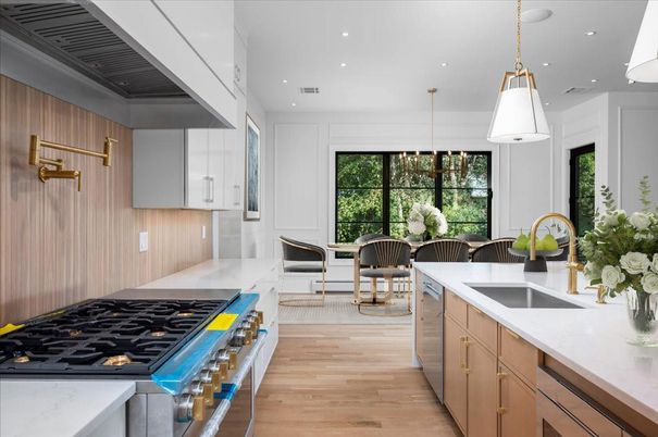Dining room, Interior, Kitchen, Pendant Lights, Recessed Lighting, Stainless Steel Appliances, Wood Texture Flooring
