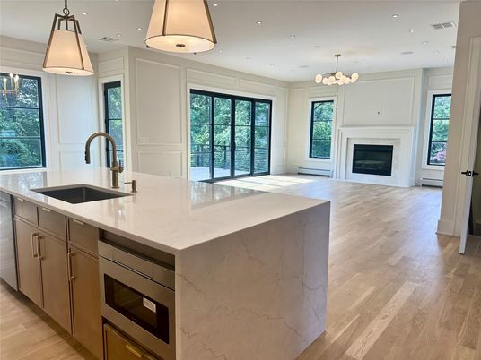 Fireplace, Interior, Kitchen, Pendant Lights, Recessed Lighting, Wood Texture Flooring