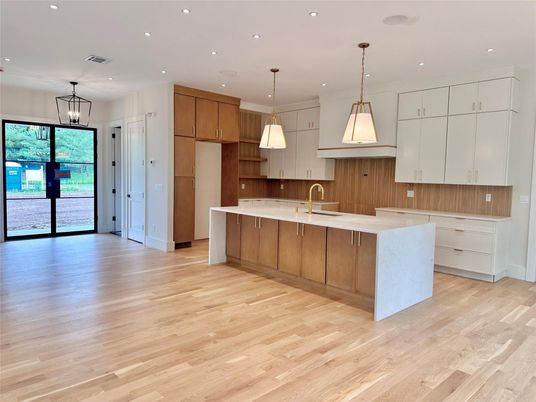 Interior, Kitchen, Pendant Lights, Recessed Lighting, Wood Texture Flooring