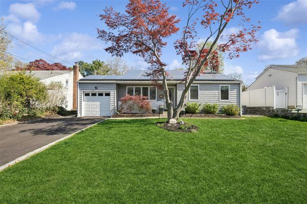 Attached, Exterior, Facade, Solar Panels, Ranch