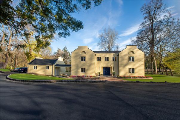 Attached, Backyard, Exterior, Facade, French Provincial