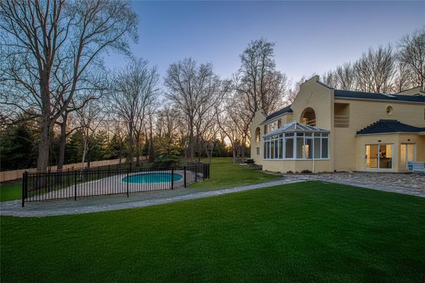 Backyard, Exterior, Pool