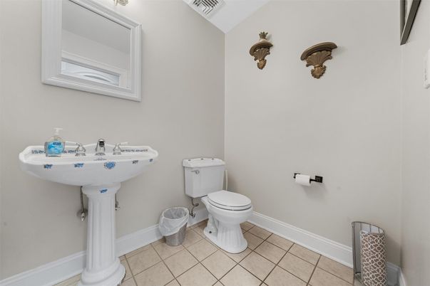 Bathroom, Interior