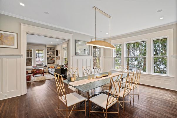 Dining room, Interior, Living room, Pendant Lights, Recessed Lighting, Wood Texture Flooring