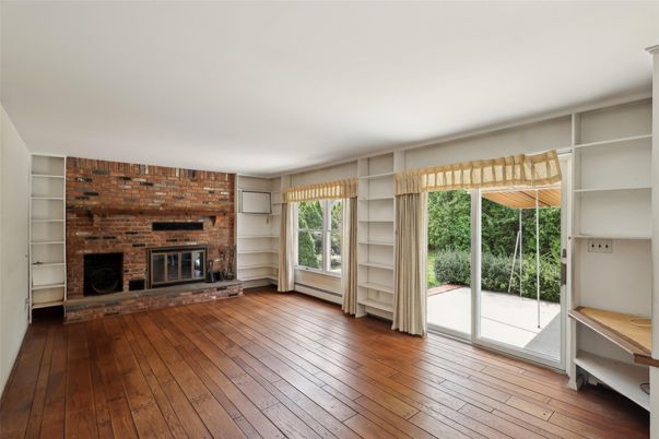 Empty room, Fireplace, Interior, Wood Texture Flooring