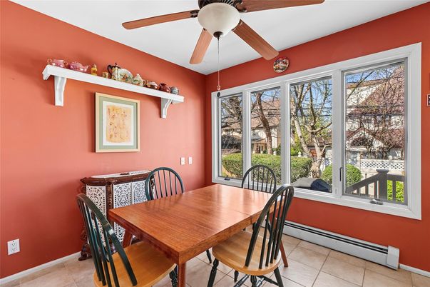 Dining room, Interior
